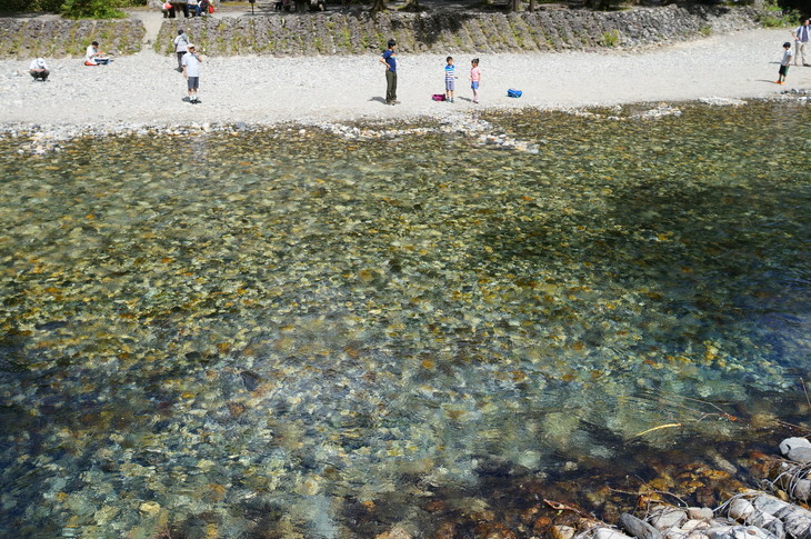 山　建築　河童橋　上高地　デザイン